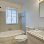 saf-cadieux-llc-detroit-mi-2br-1ba---660sf---bathroom - Copy
